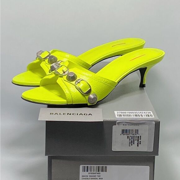 Balenciaga Women's Cagole Buckle Stud Slide Sandals size 38 - Picture 13 of 16